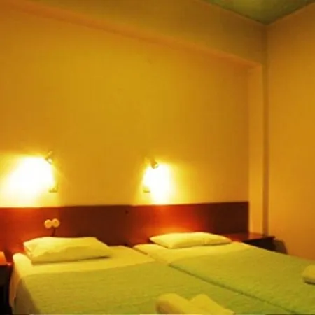 Kavouris Hotel Skopelos Town