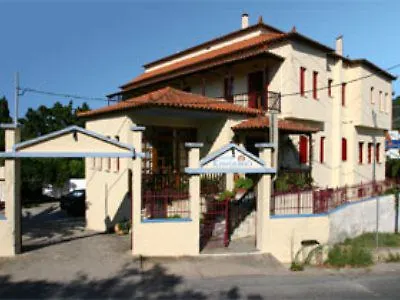 Hotel Kavouris